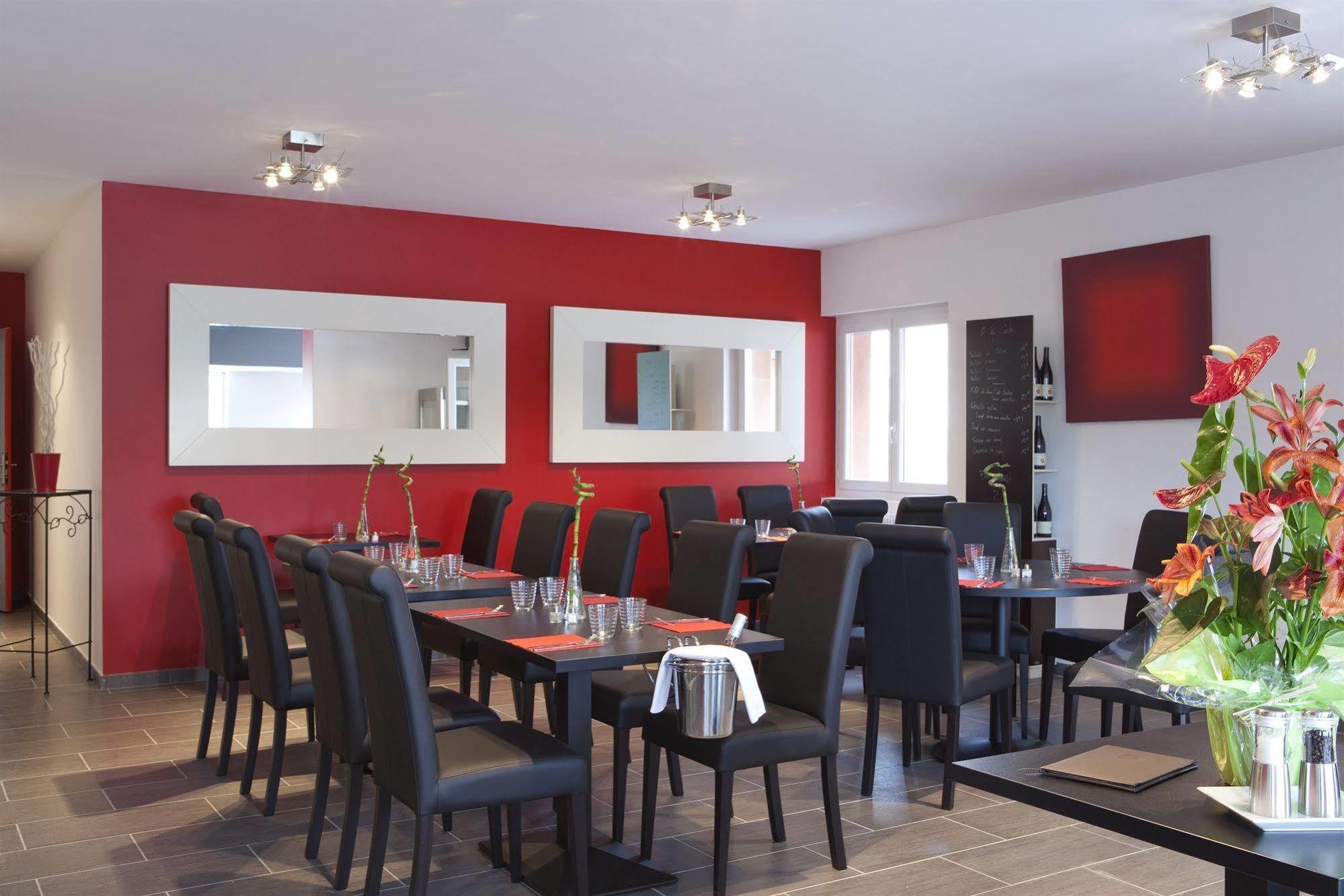 Contact Hotels Les Pierres Dorees Amberieux d'Azergues ภายนอก รูปภาพ